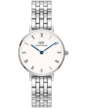 Daniel Wellington Petite Roman Numerals 5-Link Silver DW00100685