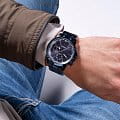 Guess GW0490G4 наручные мужские часы застежка крупным планом