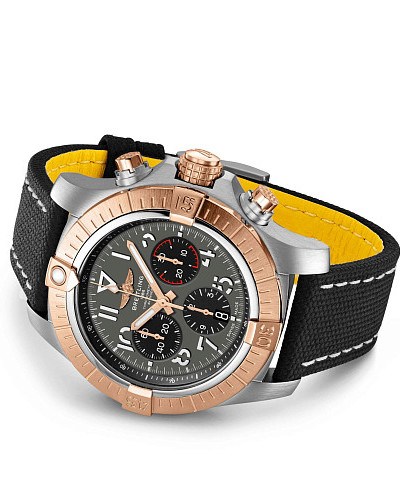 Breitling Avenger B01 Chronograph 45 UB01821A1B1X1