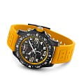 Breitling Breitling Endurance Pro X82310A41B1S1 professional швейцарские мужские часы на браслете каучук боковой вид